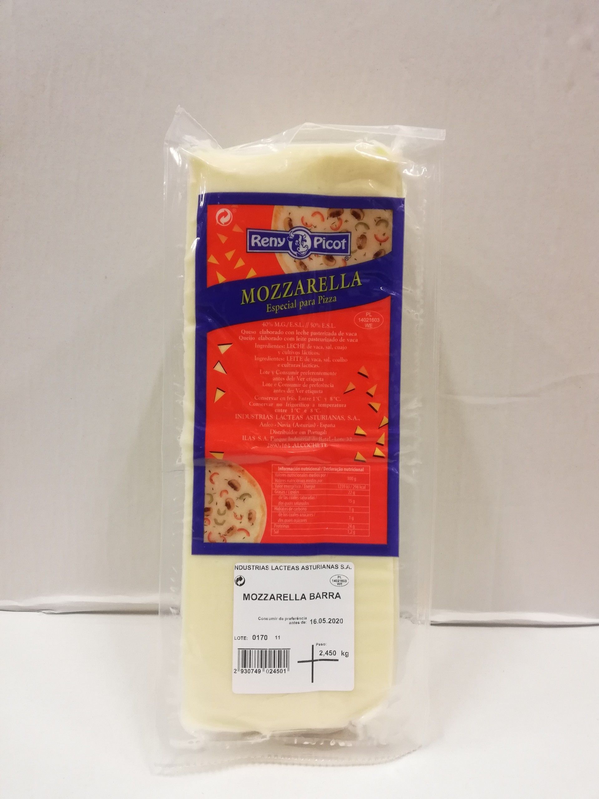 QUEIJO MOZZARELA RENY PICOT BARRA KG (4)