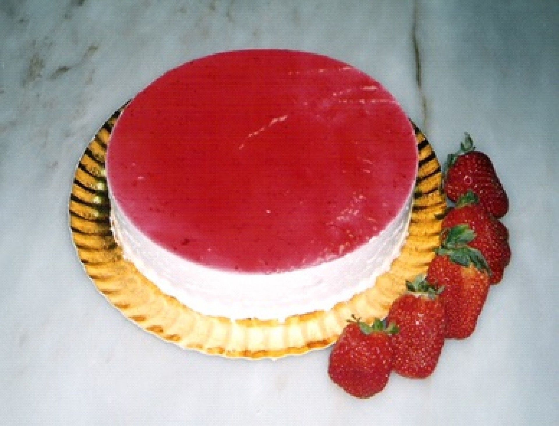 N.17 - SEMI FRIO MORANGO 1.2 KG NOBELL ( 24107)