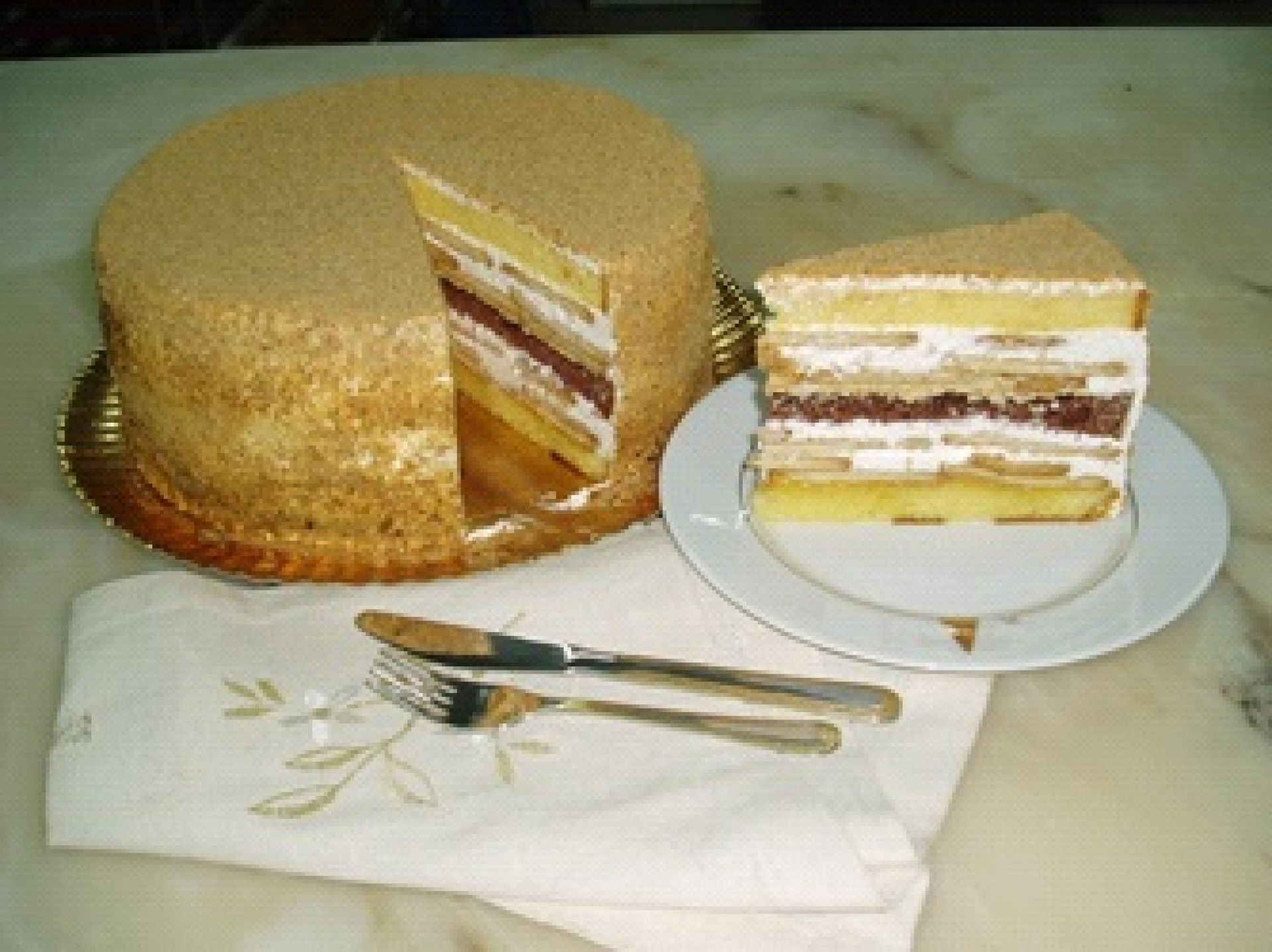 N.13 - BOLO ALENTEJANO 1.2 KG NOBELL (24015)