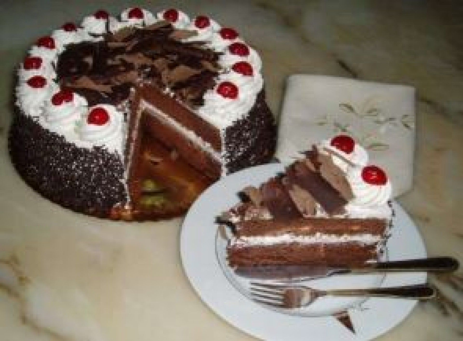 N.16 - FLORESTA NEGRA 1.2 KG NOBELL ( 24060 )