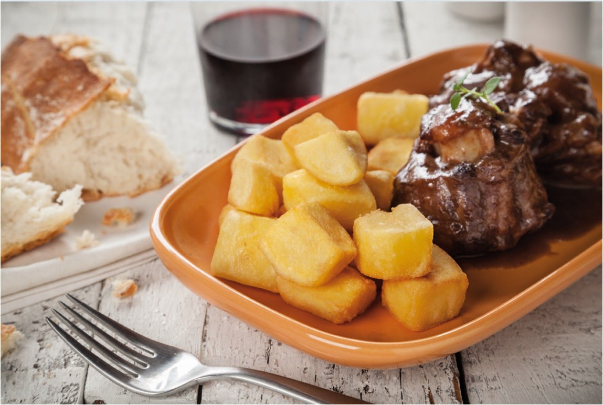 BATATA BRAVA CUBO GRANDE 2.5 KG.L.W. ( LWS45)